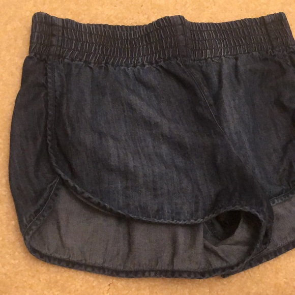 Denim dolphin shorts - Picture 5 of 6